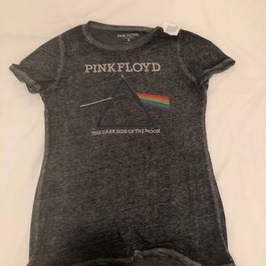 *BRAND NEW* Pink Floyd shirt